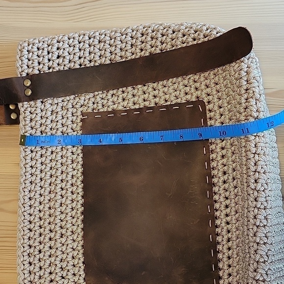 🌟HOST Pick🌟 LEATHER Crochet Store Leather, Macrame Tote - Picture 7 of 9